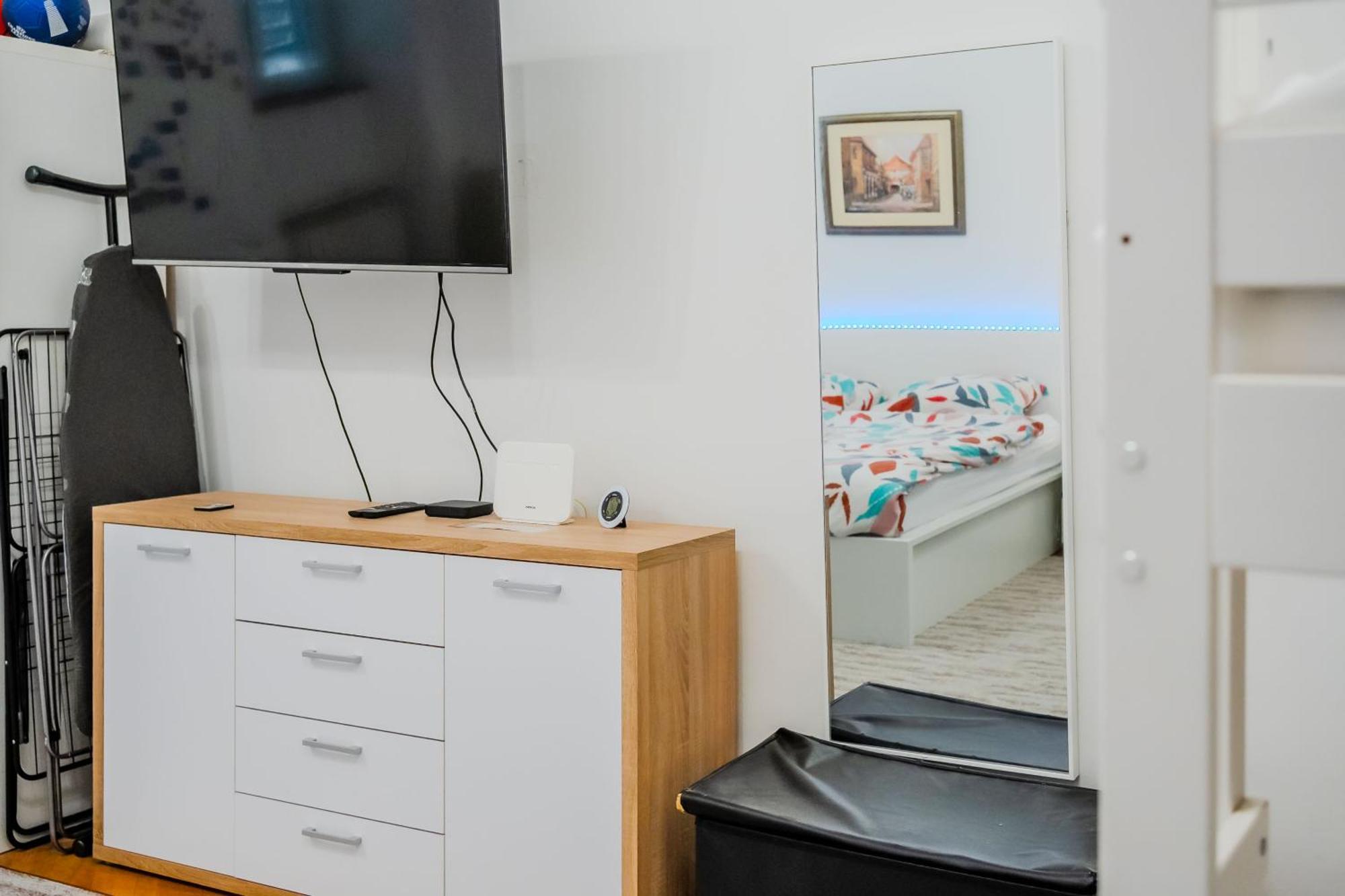 Work And Play Apartment Zagreb Ngoại thất bức ảnh